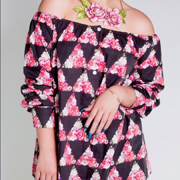 Hula Tease Tops - HULA TEASE - long sleeve blouse